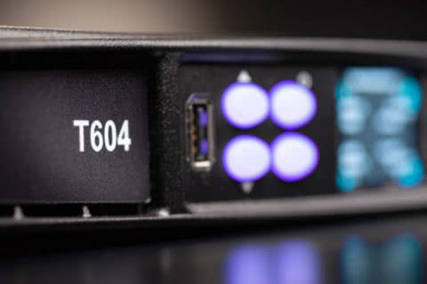 T604 - czterokanałowy wzmacniacz z DSP